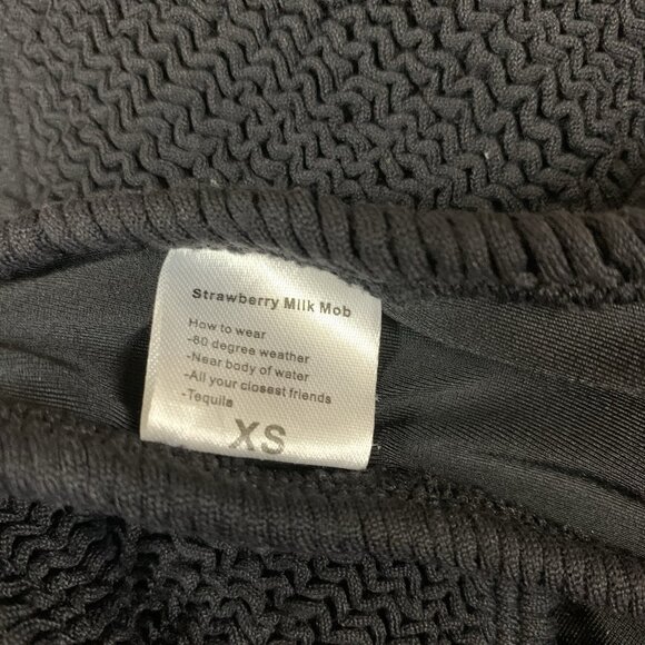 Strawberry Milk Mob Black One Shoulder Cutout Swimsuit XS Textured Ring Detail - Picture 7 of 7